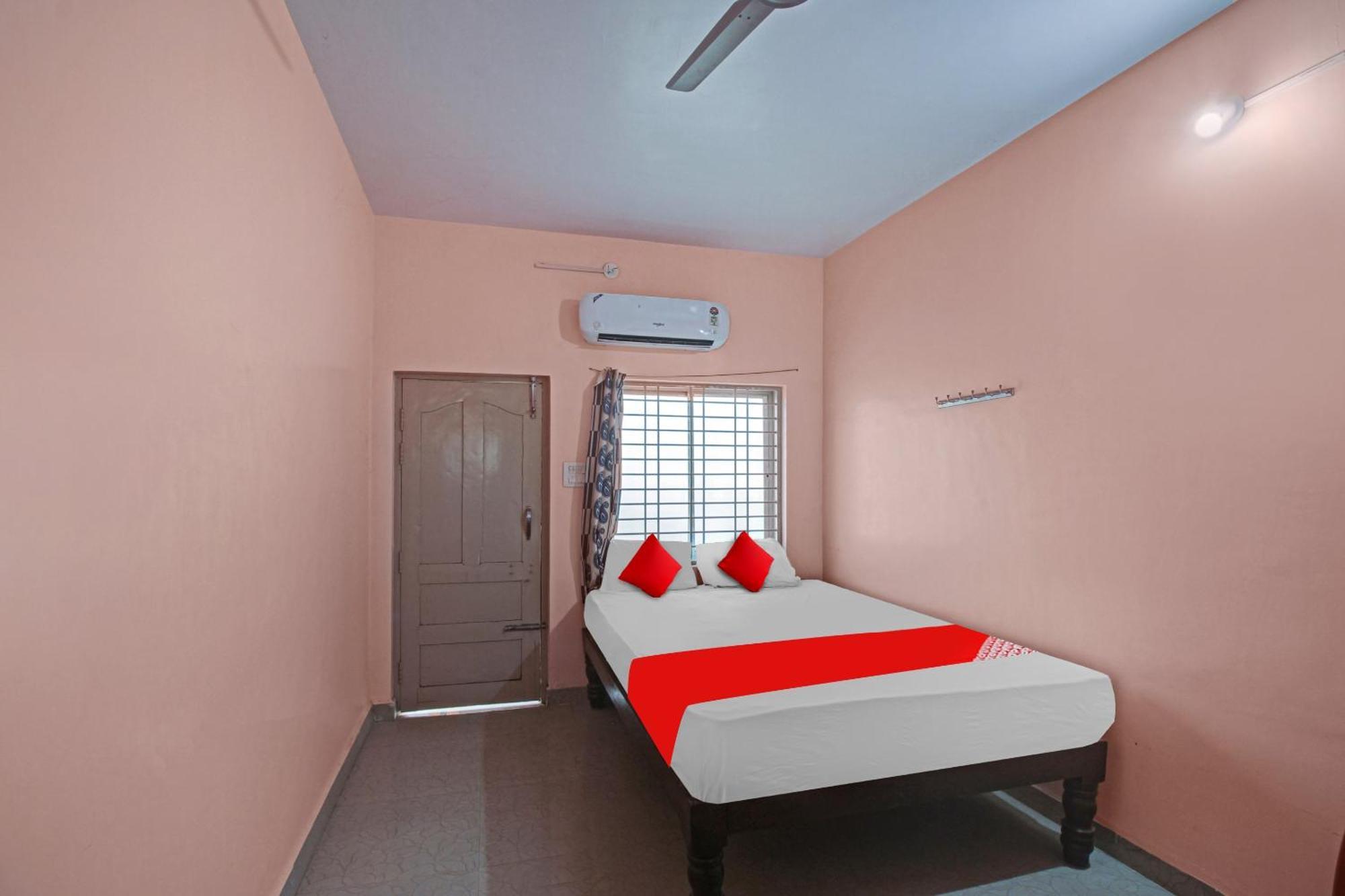 Hotel O New Mayuri Lodge Bagepalli Esterno foto